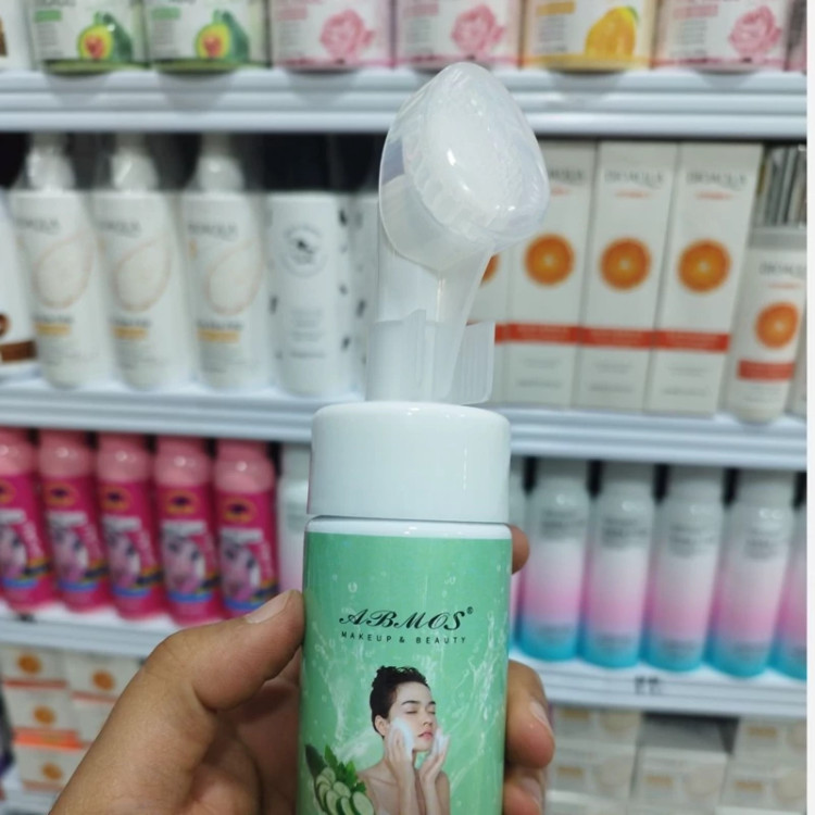 فوم شستشو براش دار با عصاره خیار